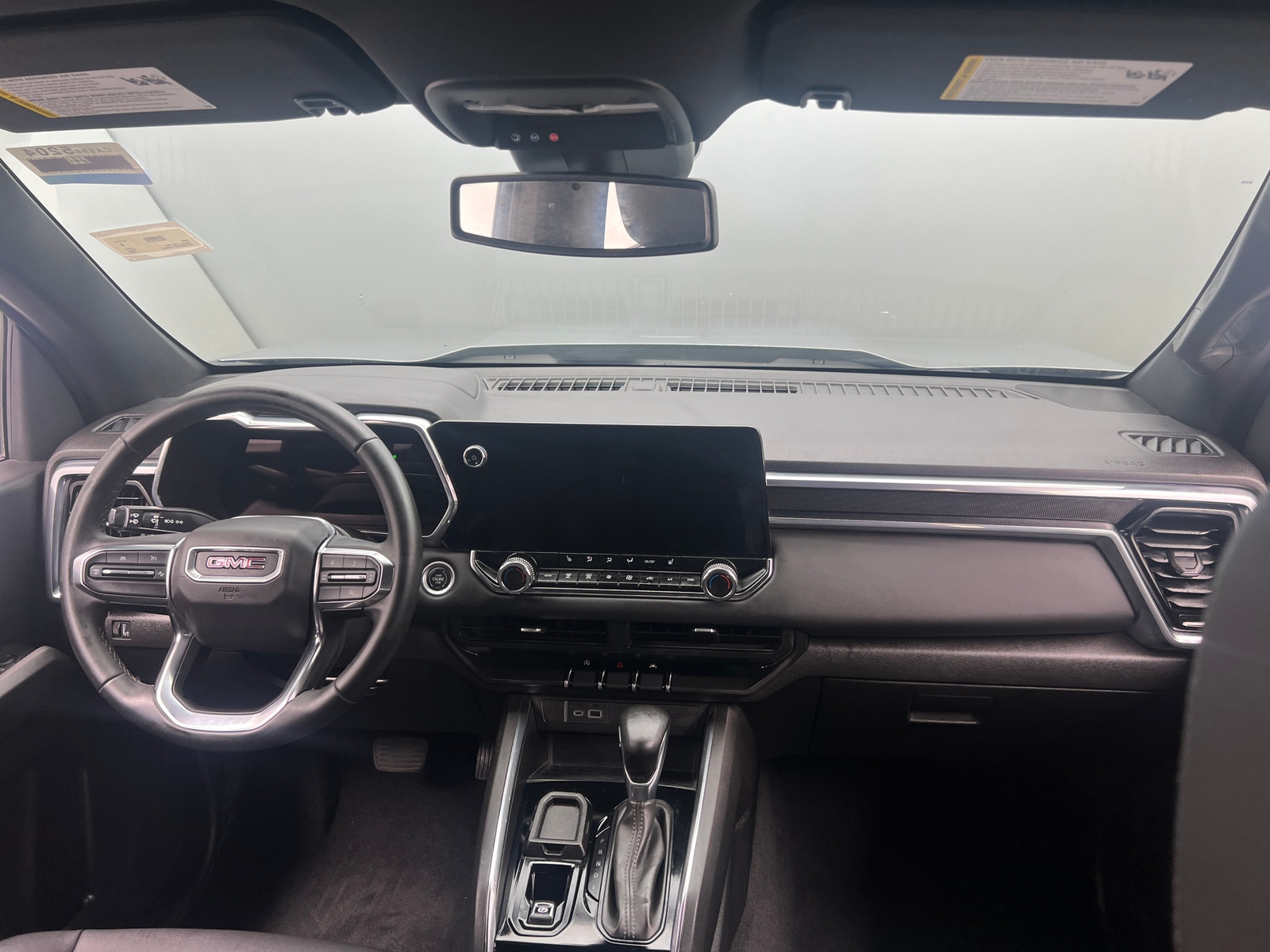 Thumbnail: 2023 GMC Canyon - 3