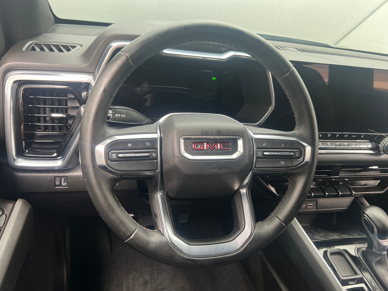 Thumbnail: 2023 GMC Canyon - 5
