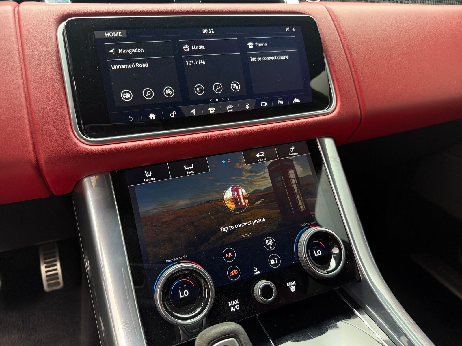 Thumbnail: 2022 Land Rover Range Rover Sport - 3