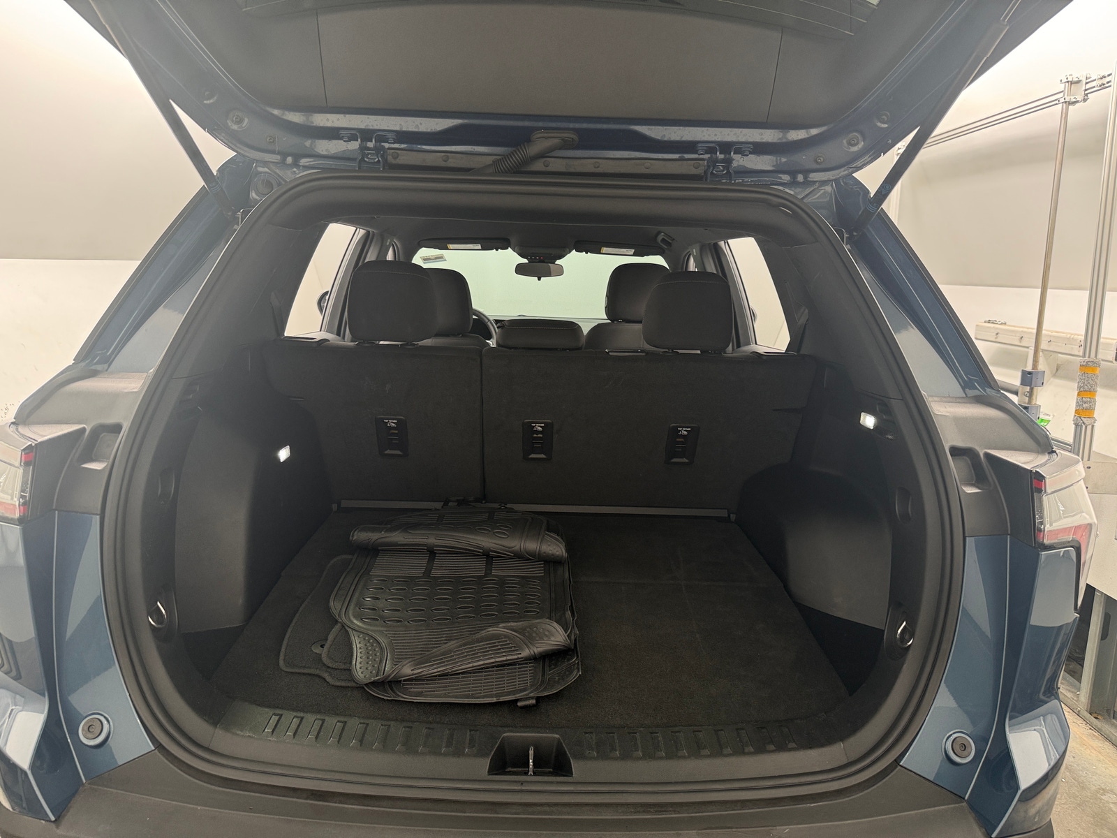 Thumbnail: 2025 Chevrolet Equinox - 7