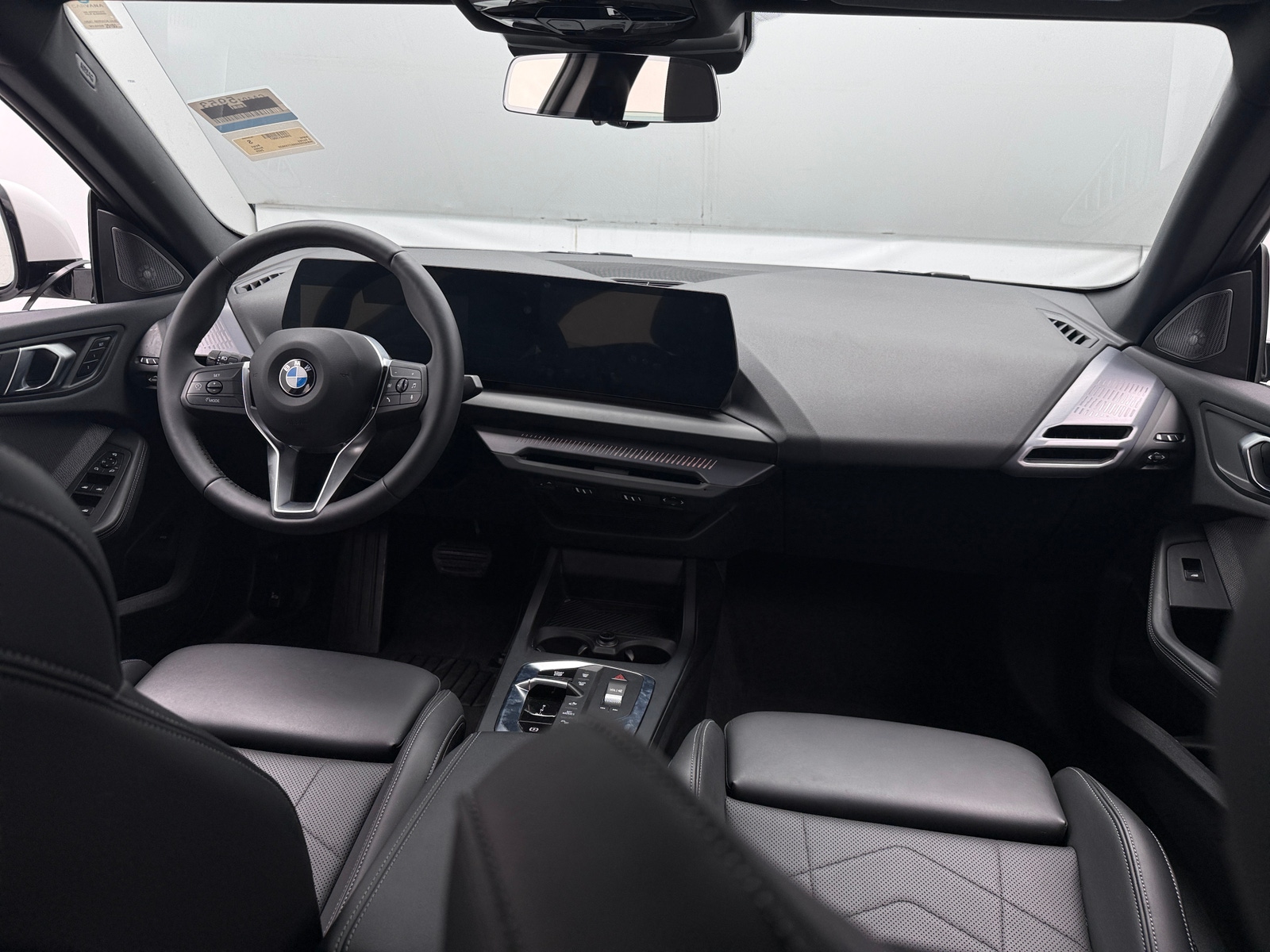 Thumbnail: 2025 BMW 2 Series - 2