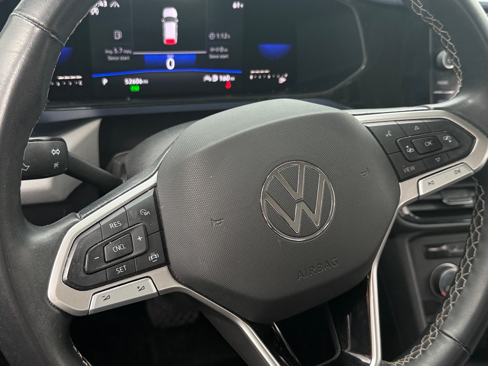 Thumbnail: 2022 Volkswagen Taos - 4