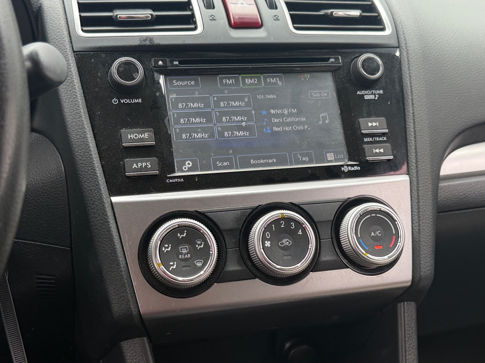 Thumbnail: 2016 Subaru Crosstrek - 4