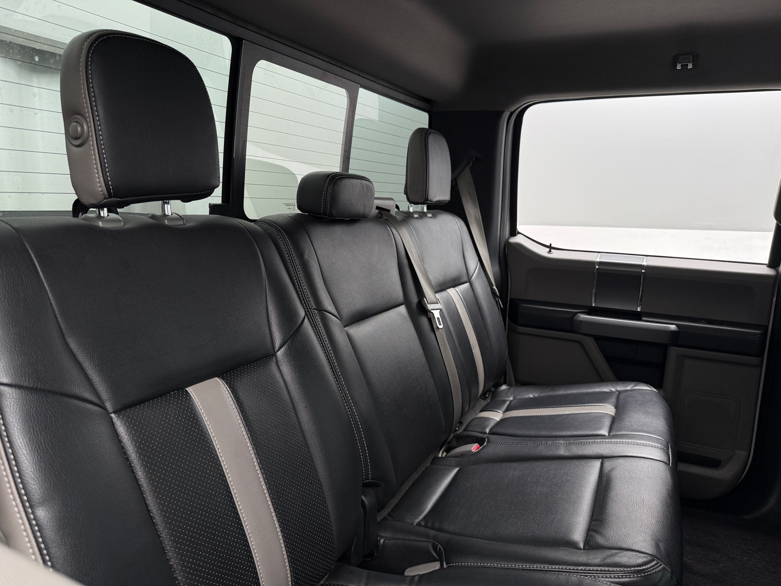 Thumbnail: 2016 Ford Econoline - 5