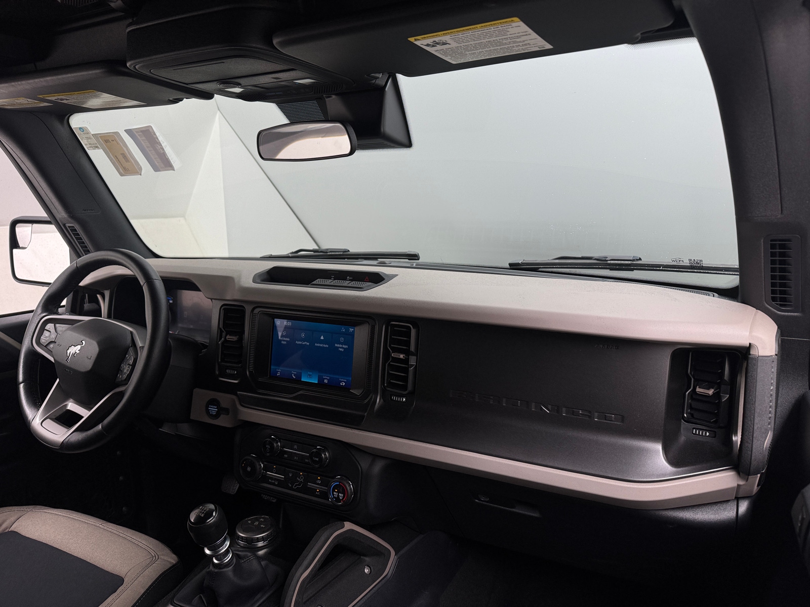 Thumbnail: 2022 Ford Bronco - 3
