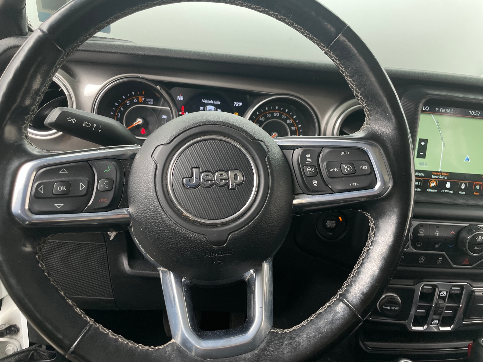 Thumbnail: 2020 Jeep Gladiator - 5