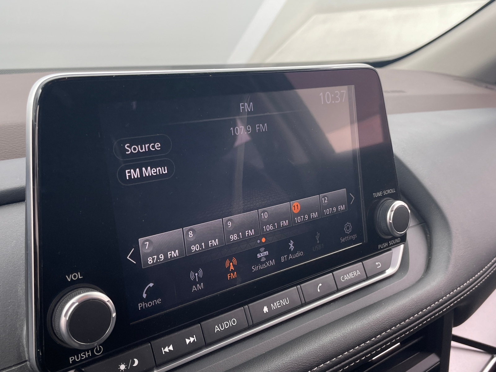 Thumbnail: 2023 Nissan Rogue - 4