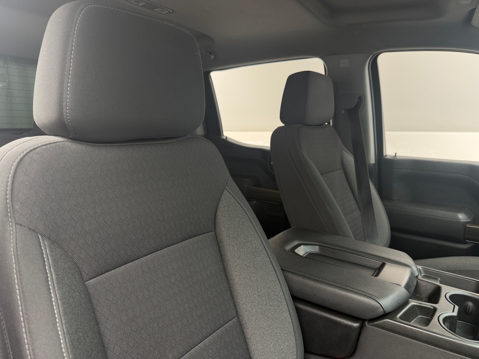 Thumbnail: 2022 Chevrolet Silverado 1500 - 2