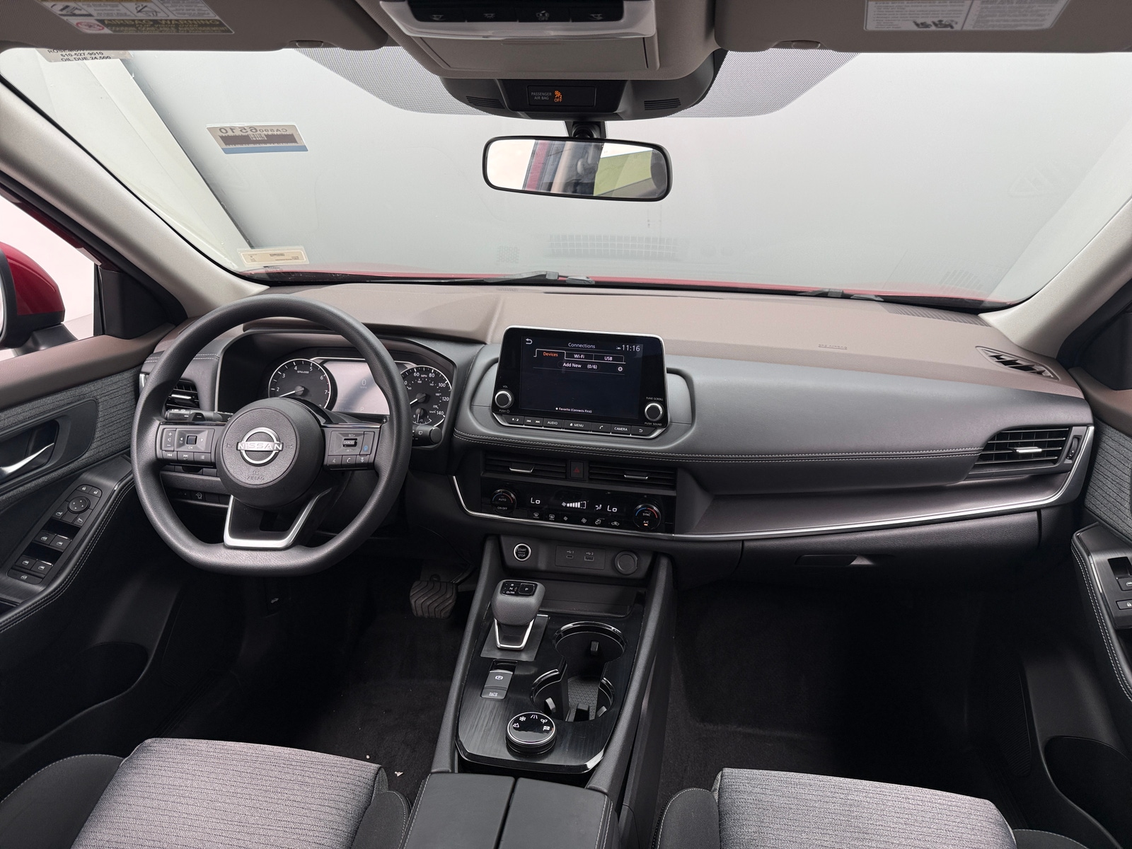 Thumbnail: 2023 Nissan Rogue - 3