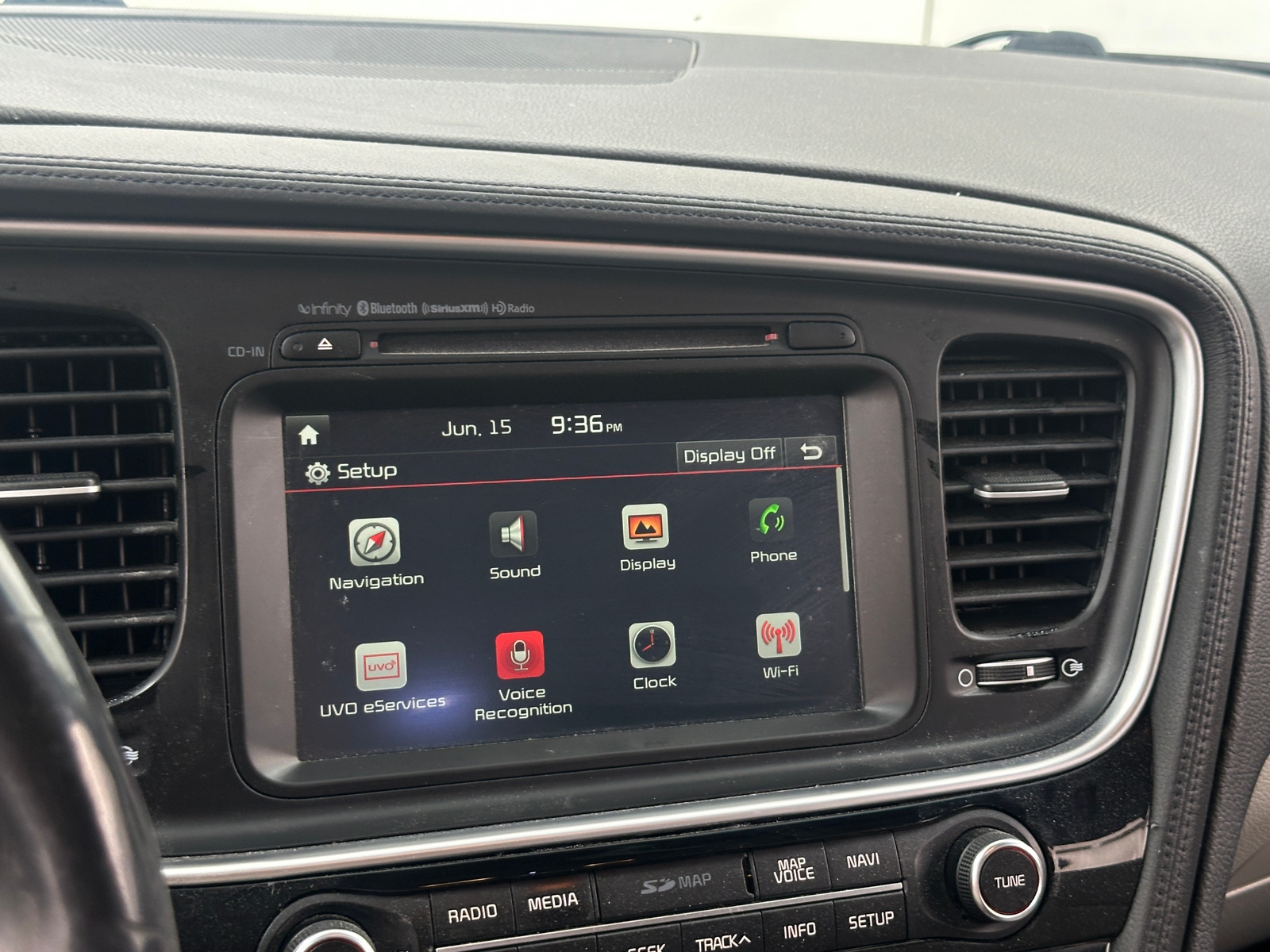 Thumbnail: 2015 Kia Optima - 3