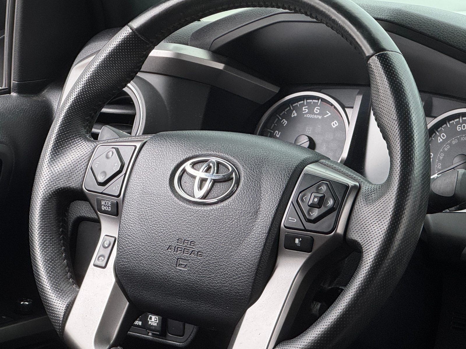 Thumbnail: 2017 Toyota Tacoma - 4