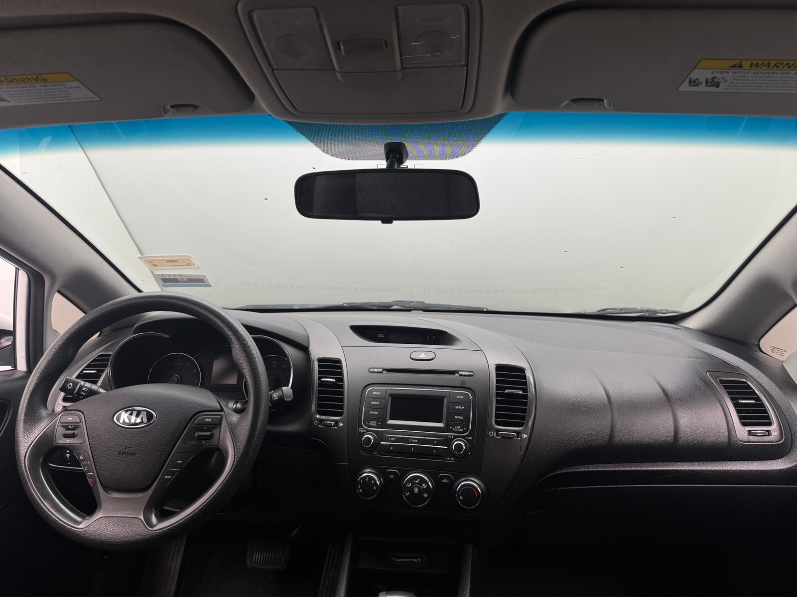Thumbnail: 2016 Kia Forte - 3