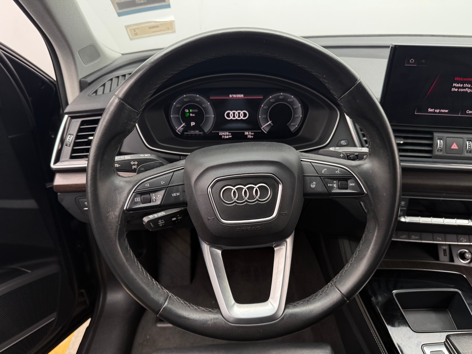 Thumbnail: 2023 Audi Q5 - 4