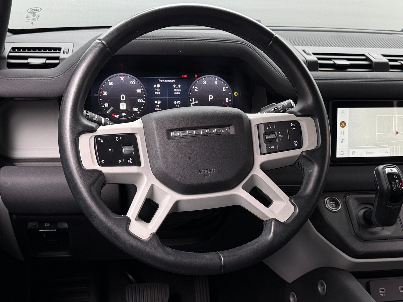 Thumbnail: 2023 Land Rover Defender - 5