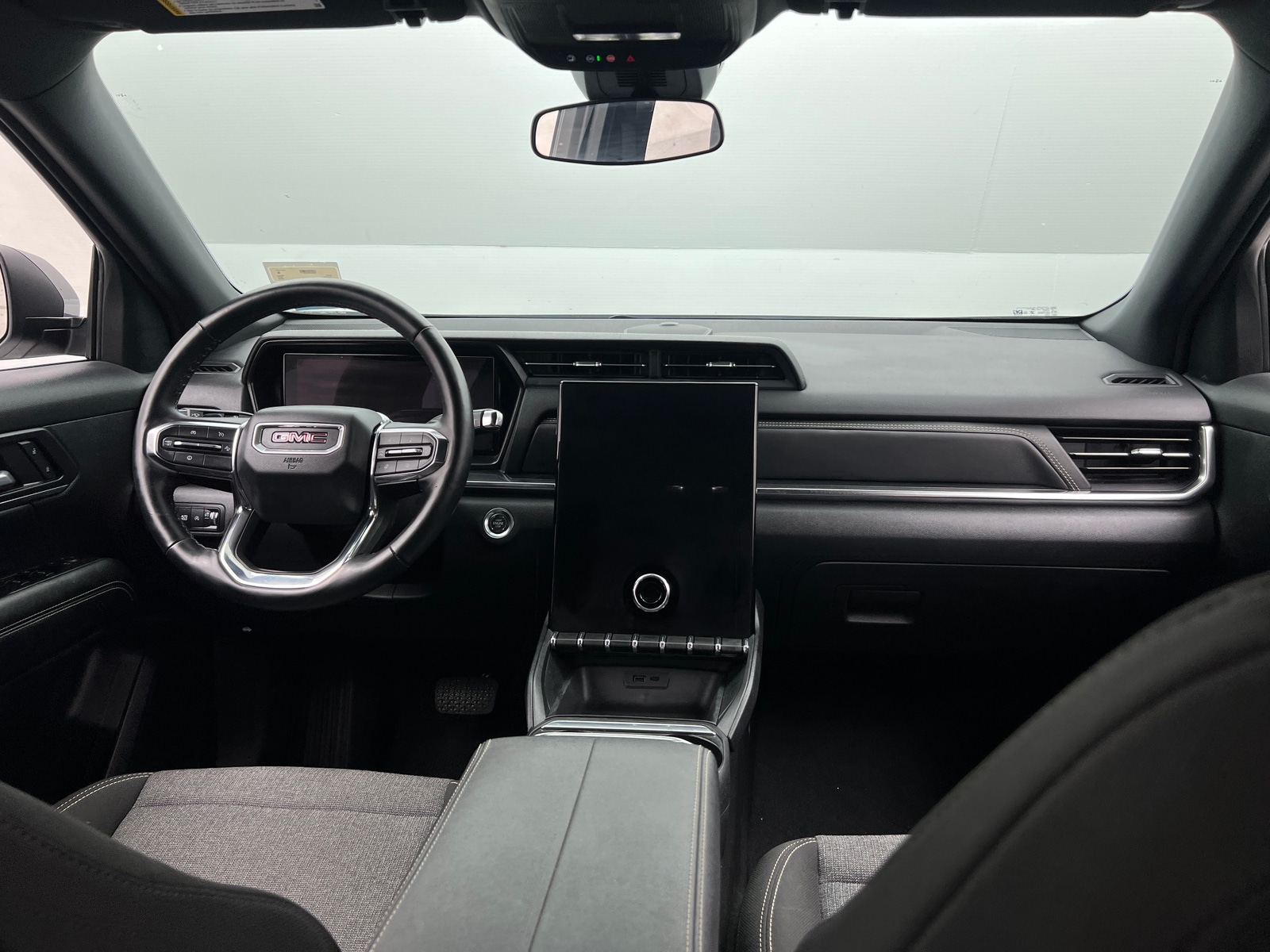 Thumbnail: 2025 GMC Terrain - 3