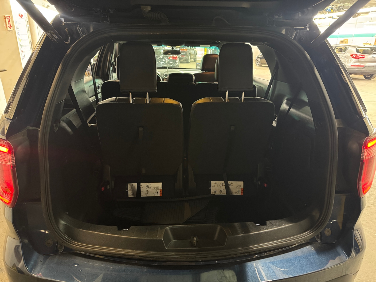 Thumbnail: 2016 Ford Explorer - 6