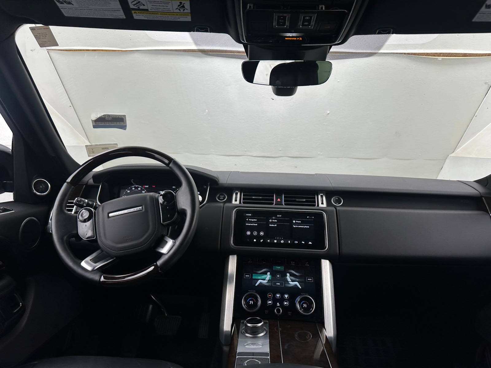 Thumbnail: 2021 Land Rover Range Rover - 2