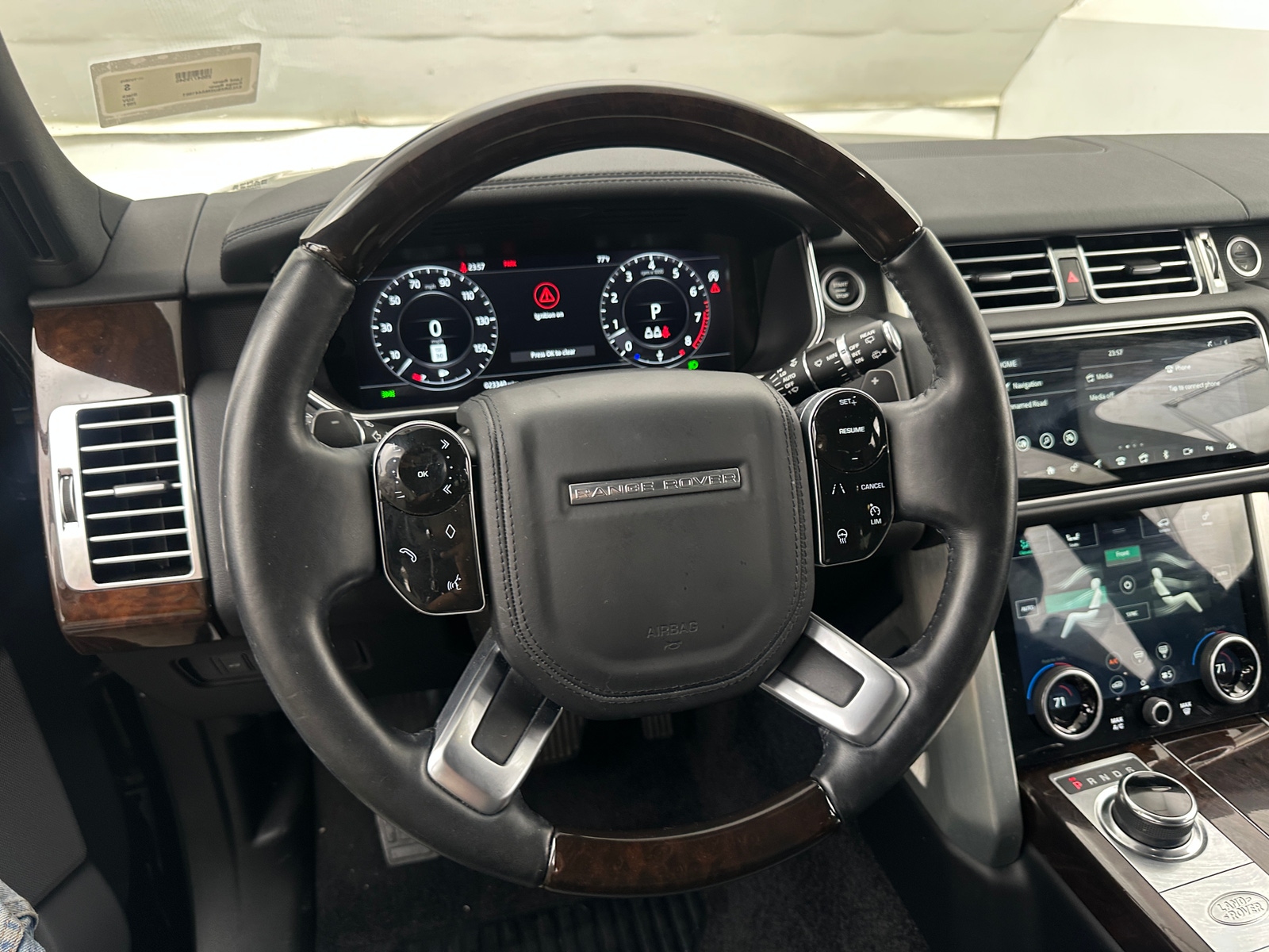 Thumbnail: 2021 Land Rover Range Rover - 4