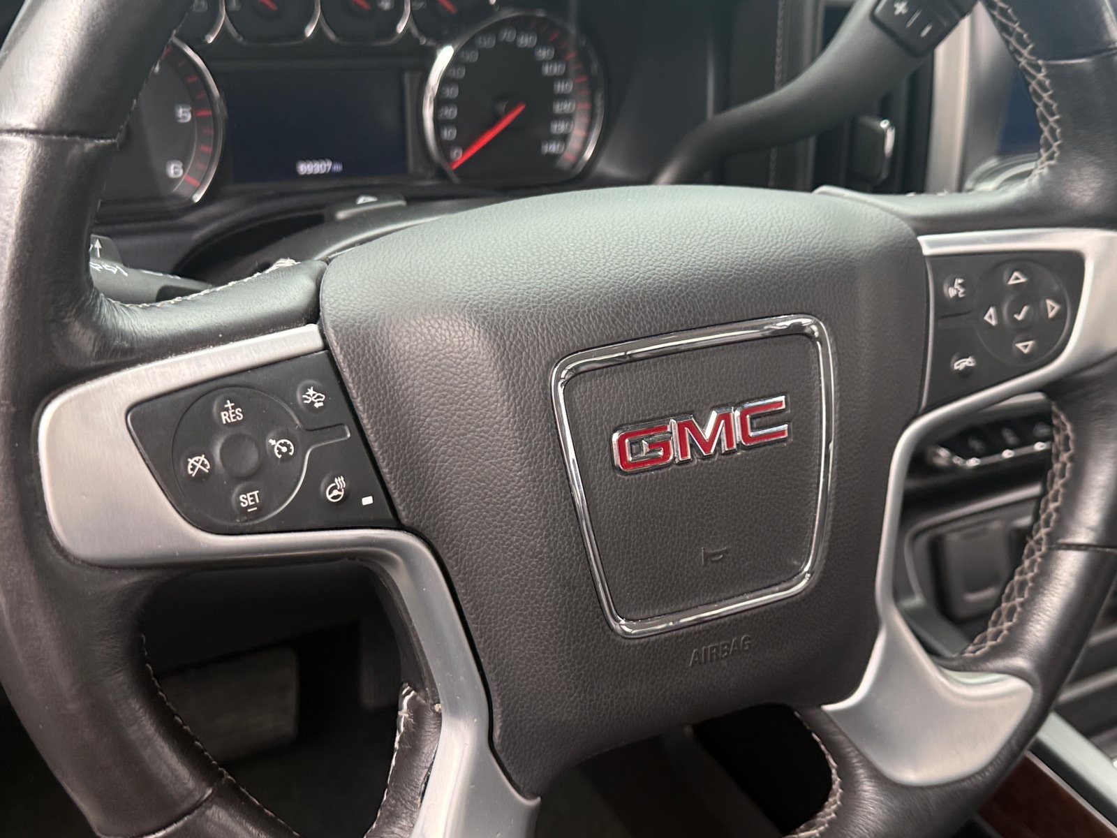 Thumbnail: 2016 GMC Sierra 1500 - 4