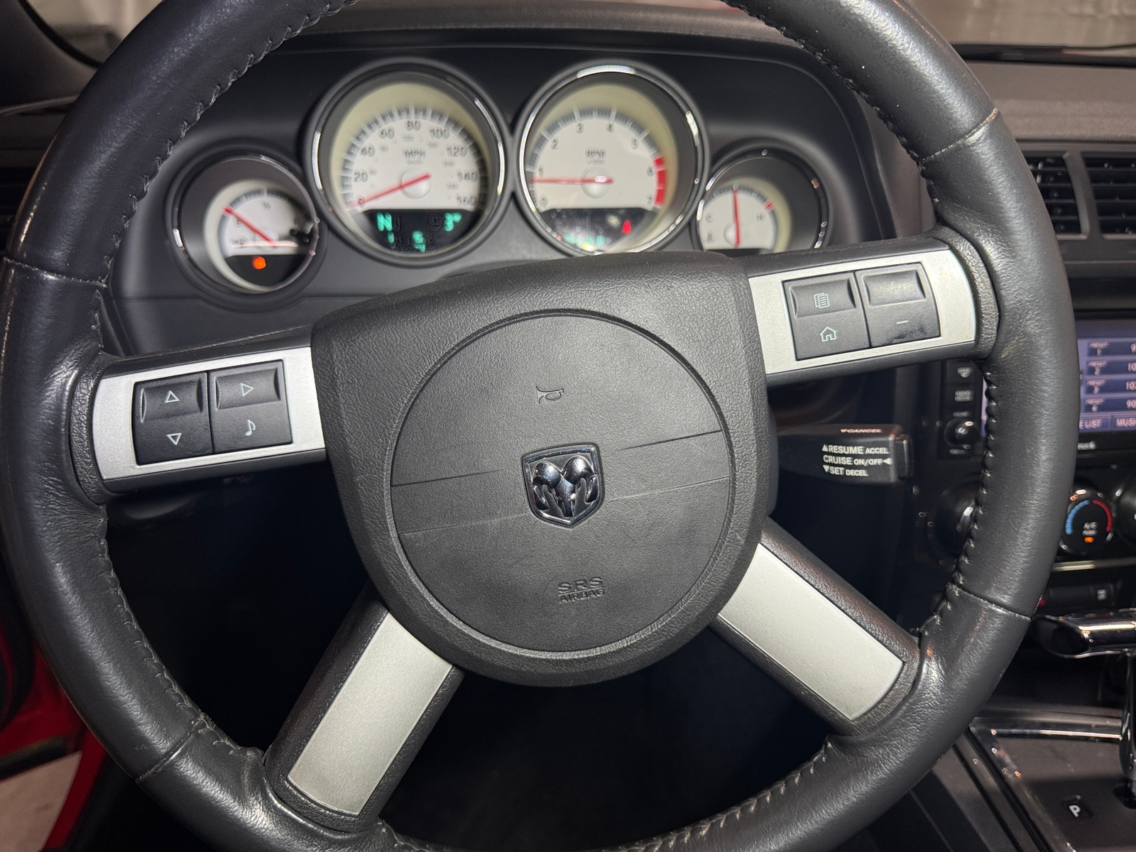 Thumbnail: 2010 Dodge Challenger - 4