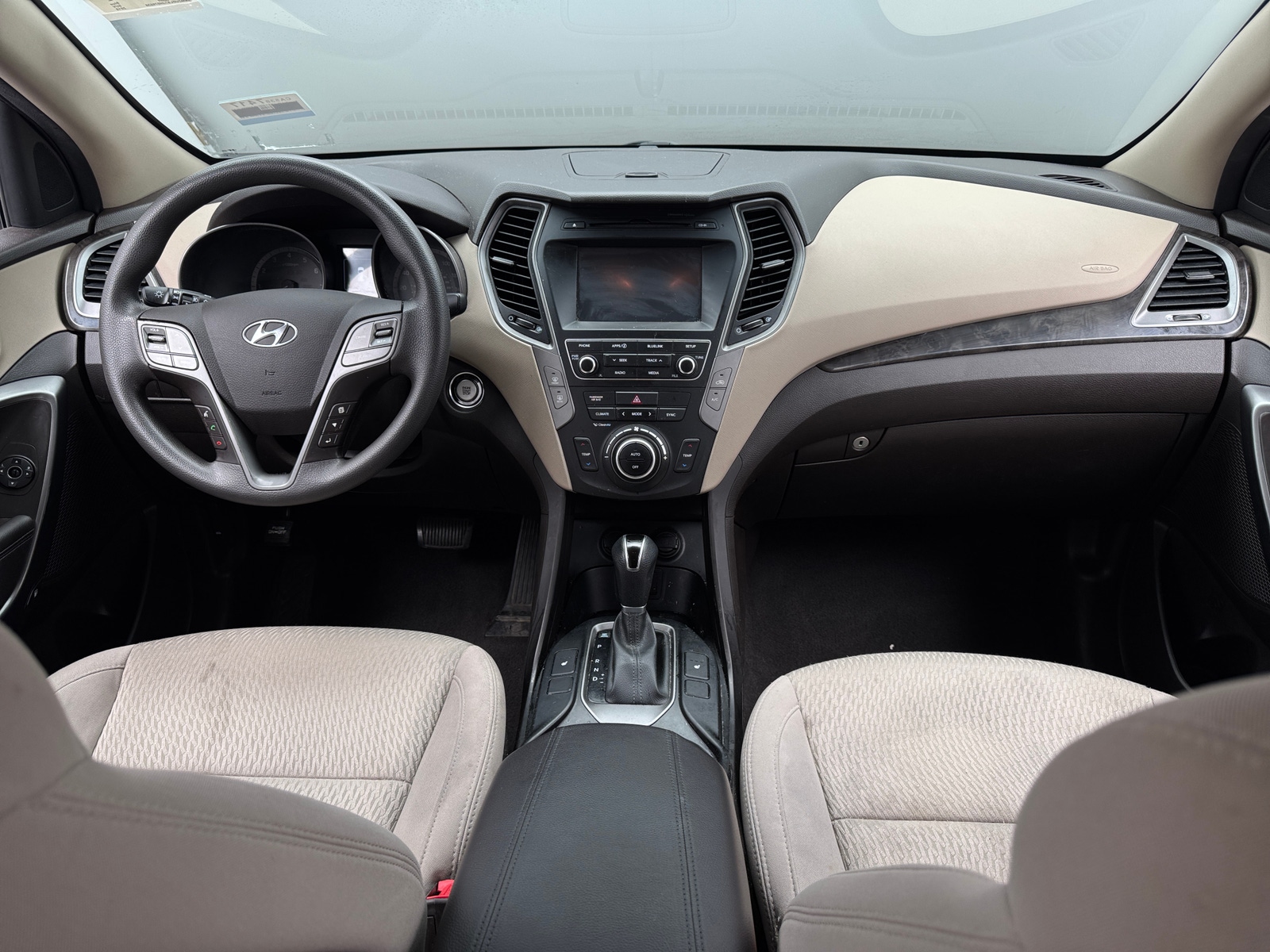 Thumbnail: 2018 Hyundai Santa Fe - 3