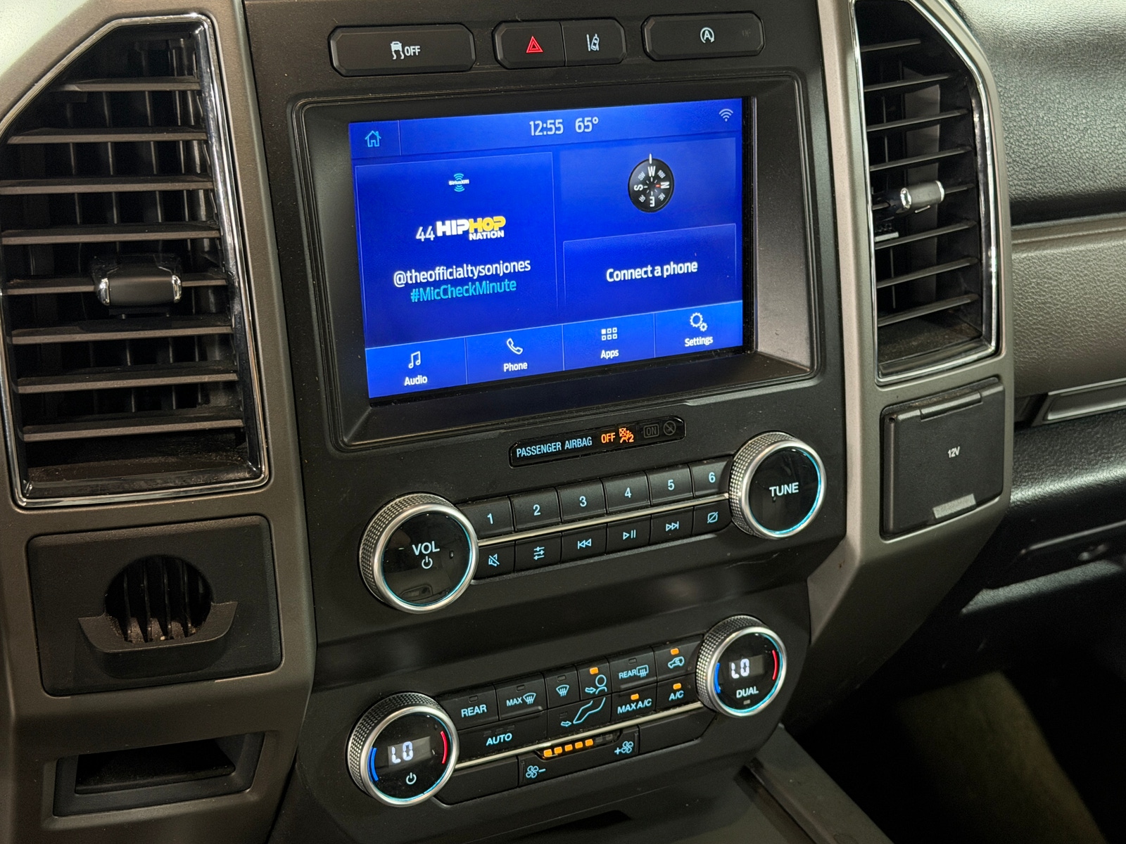 Thumbnail: 2021 Ford Expedition MAX - 4