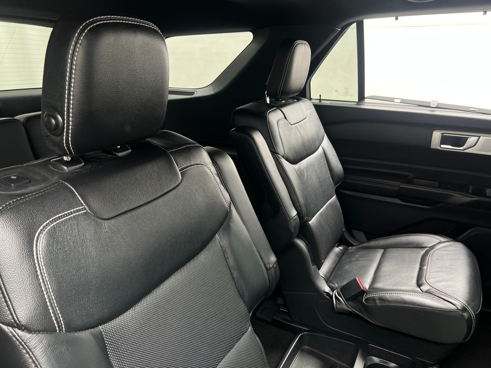 Thumbnail: 2020 Ford Explorer - 5