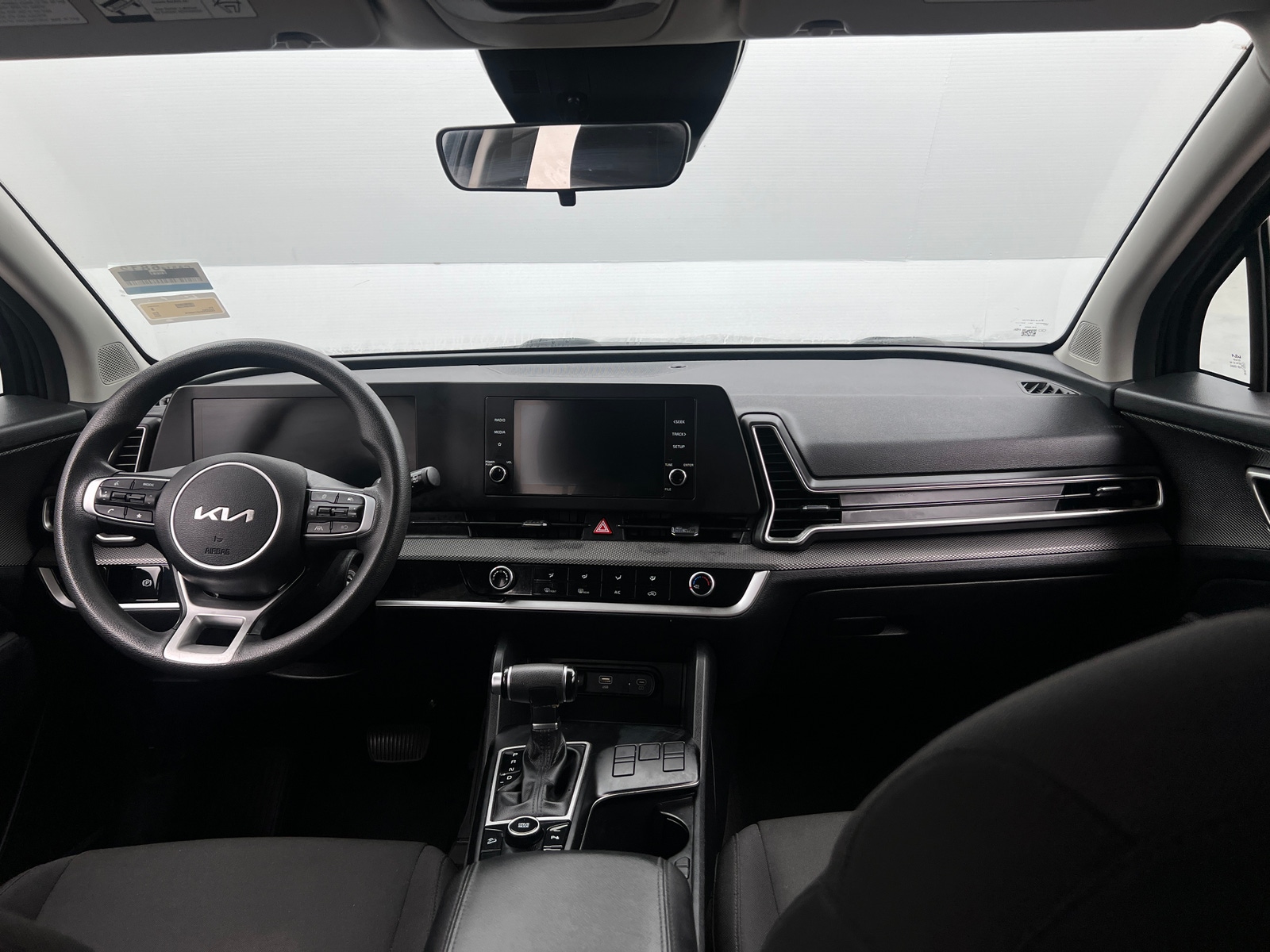 Thumbnail: 2023 Kia Sportage - 3