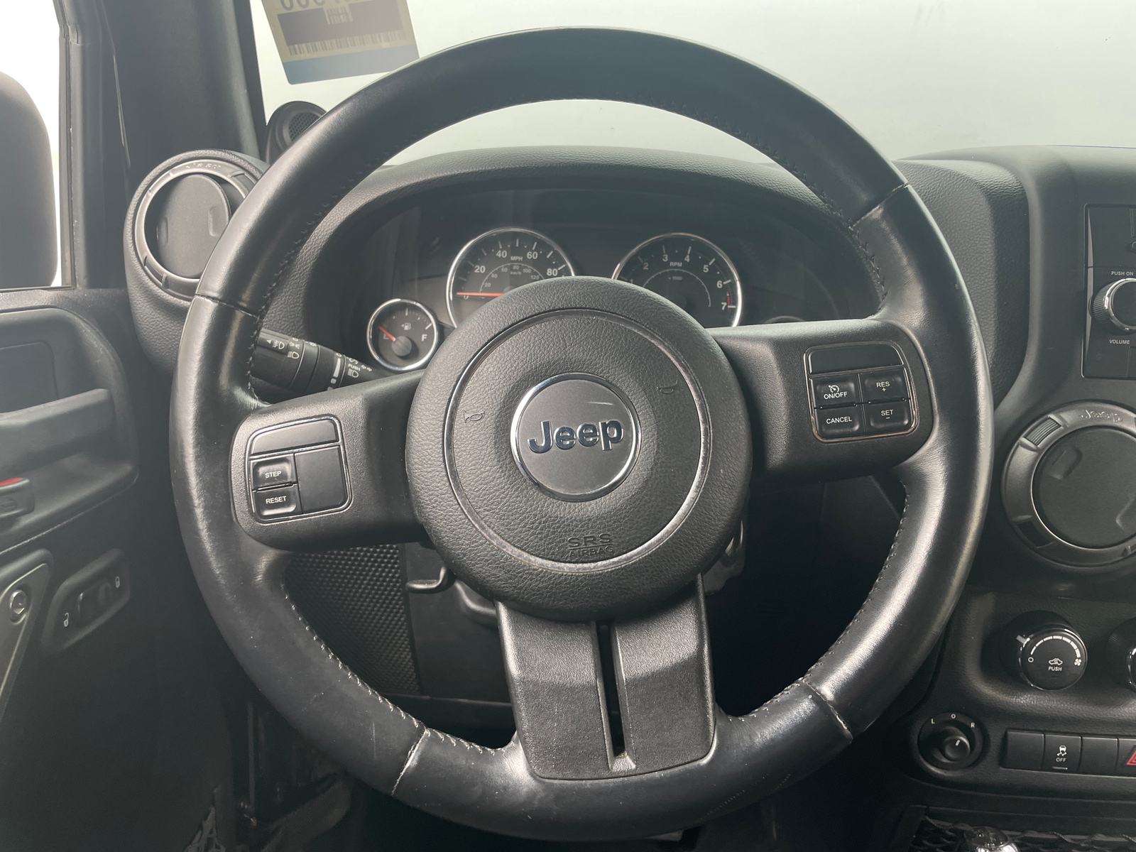 Thumbnail: 2012 Jeep Wrangler - 5