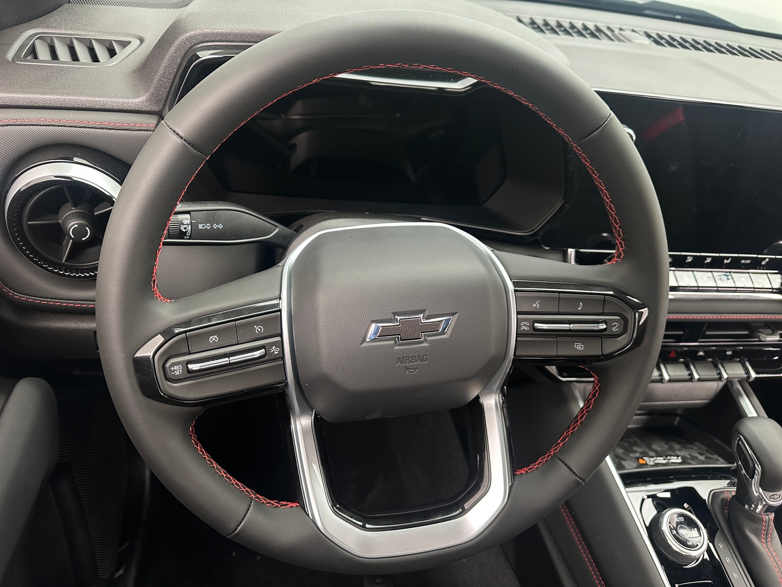 Thumbnail: 2026 Chevrolet Colorado - 5