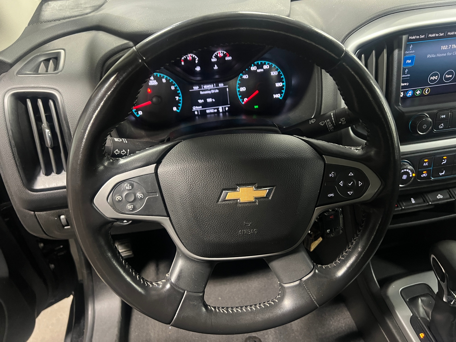 Thumbnail: 2022 Chevrolet Colorado - 5