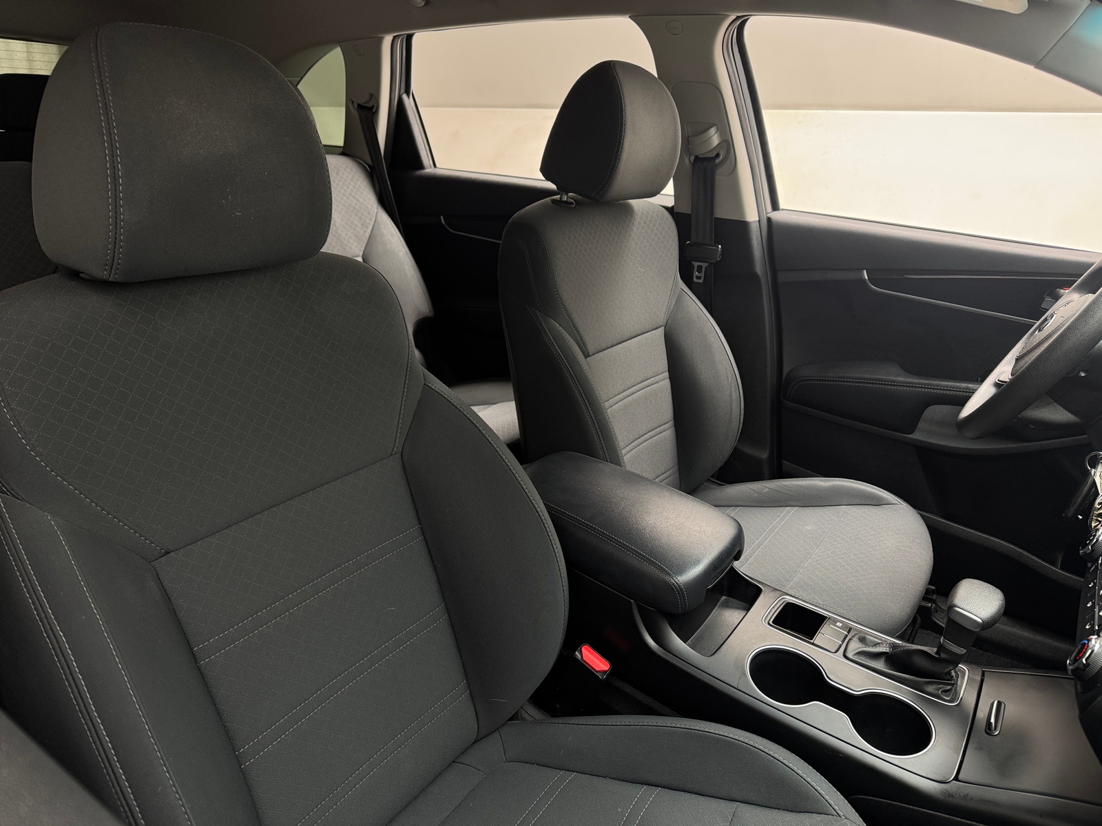 Thumbnail: 2020 Kia Sorento - 2