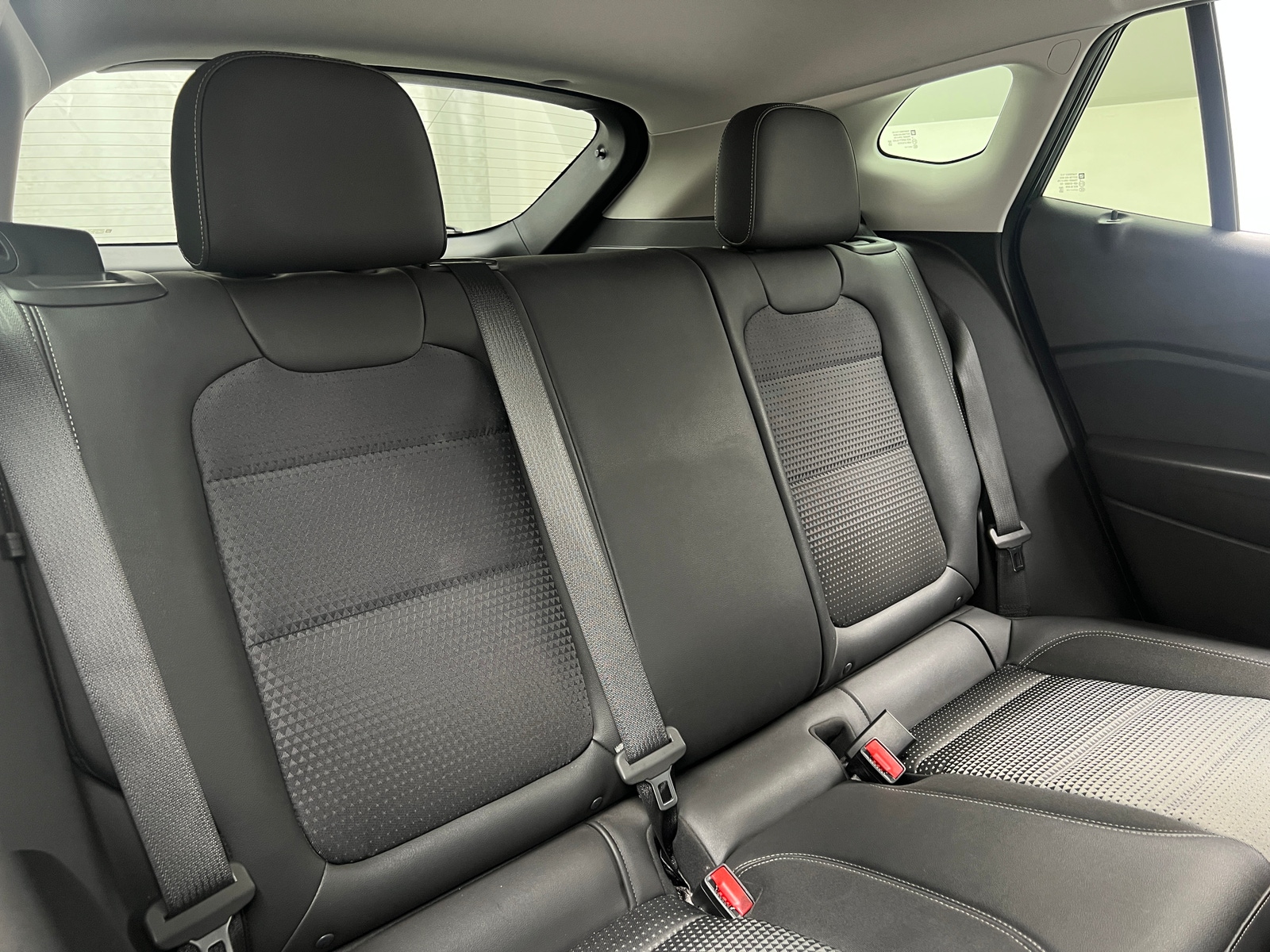 Thumbnail: 2025 Chevrolet Trax - 6
