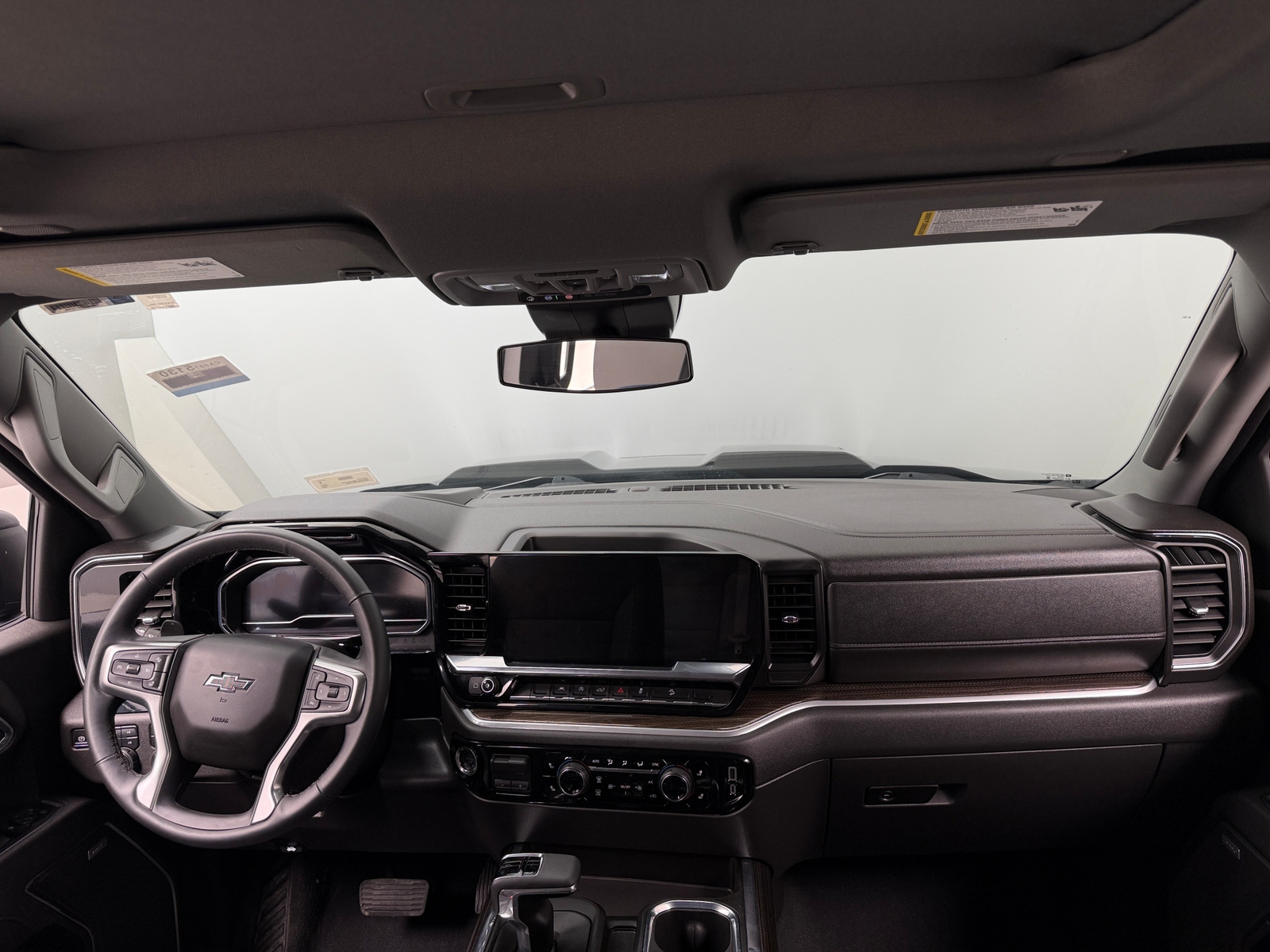Thumbnail: 2025 Chevrolet Silverado 1500 - 3