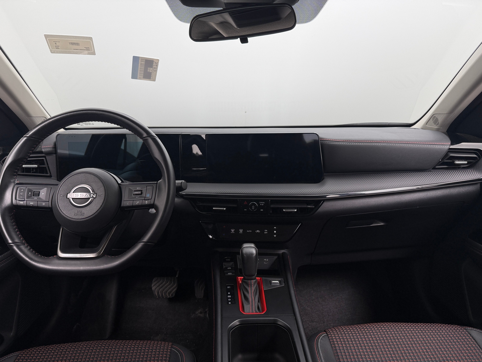 Thumbnail: 2025 Nissan Kicks - 3