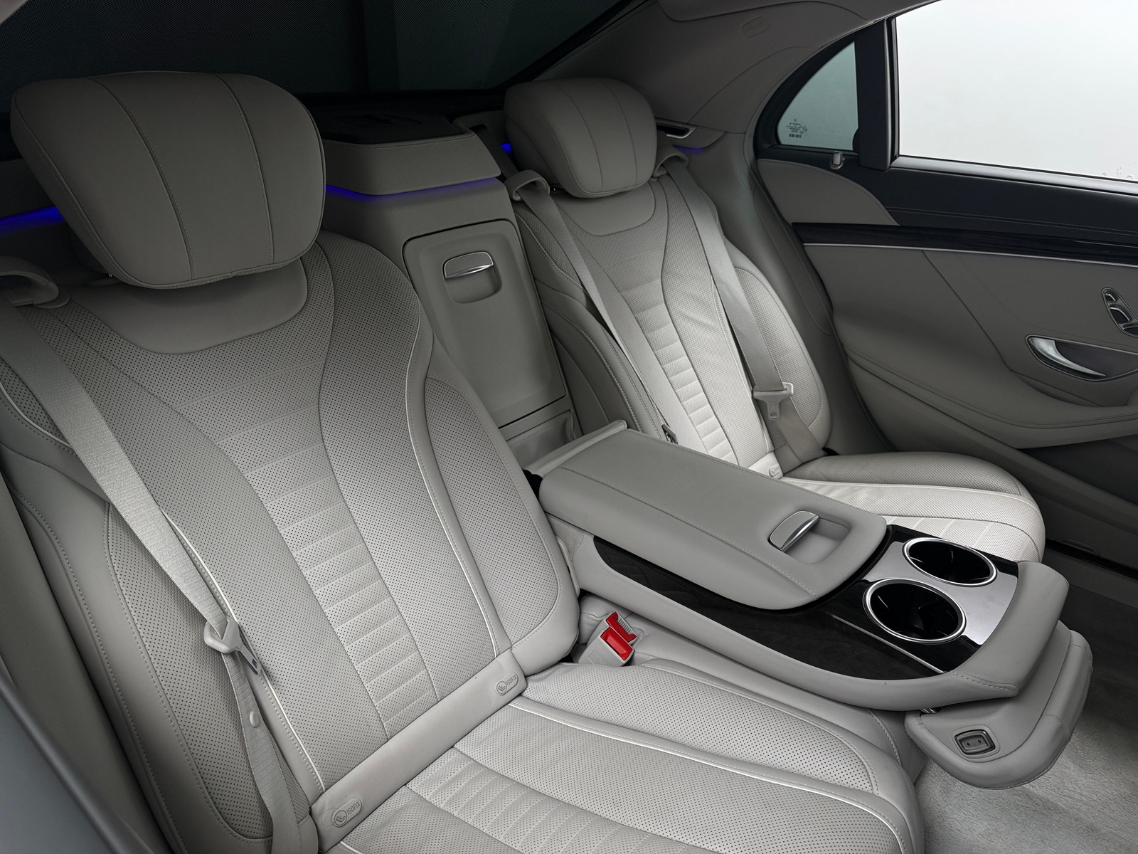 Thumbnail: 2015 Mercedes-Benz S-Class - 5