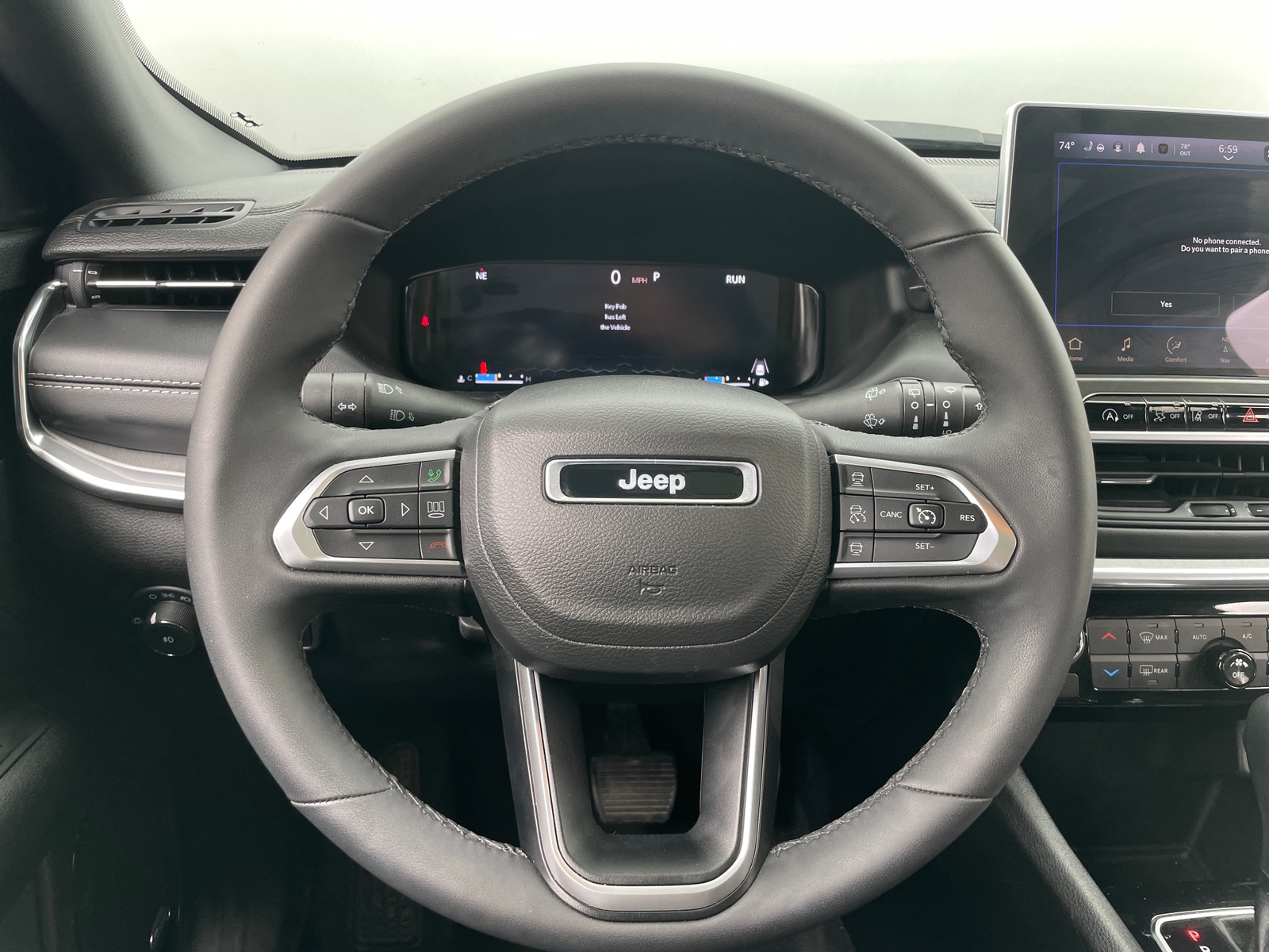 Thumbnail: 2023 Jeep Compass - 4