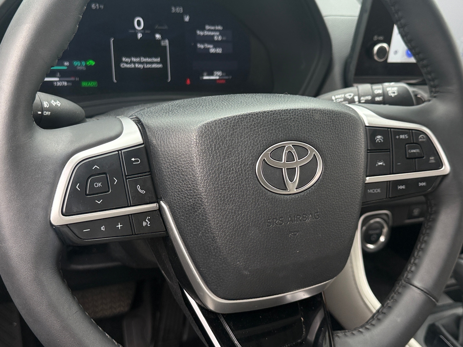 Thumbnail: 2025 Toyota Grand Highlander - 4