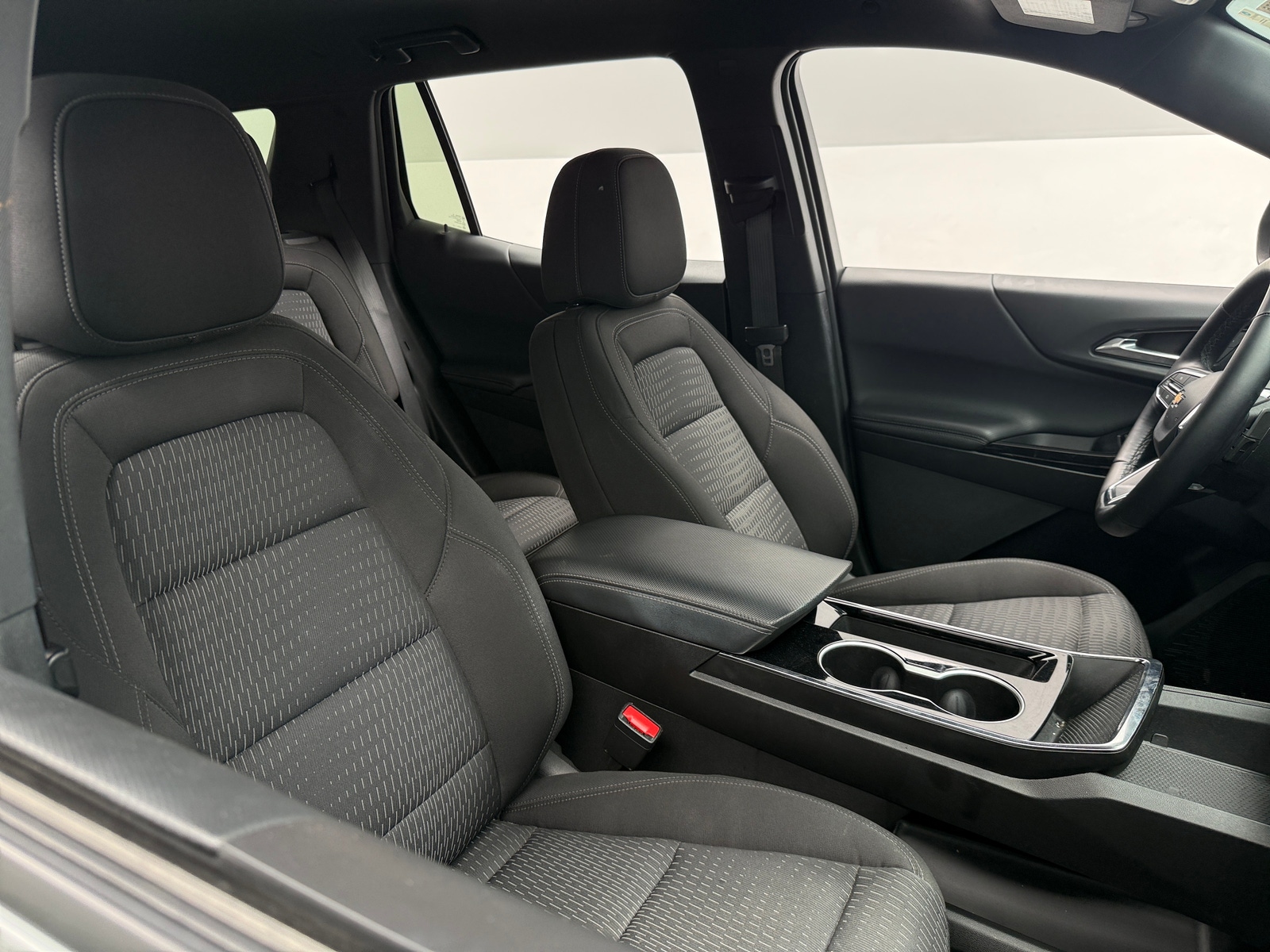 Thumbnail: 2025 Chevrolet Equinox - 2