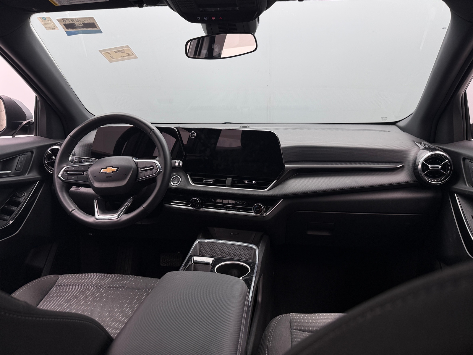 Thumbnail: 2025 Chevrolet Equinox - 3
