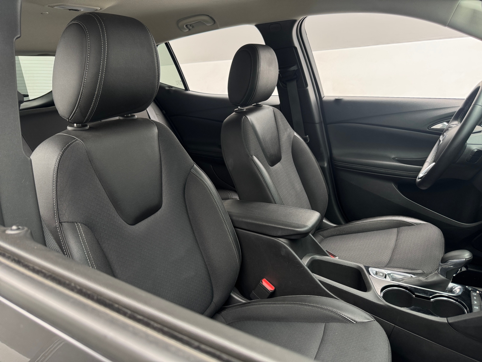 Thumbnail: 2025 Buick Encore GX - 2