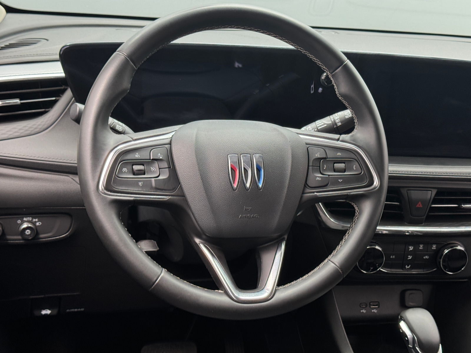 Thumbnail: 2025 Buick Encore GX - 5