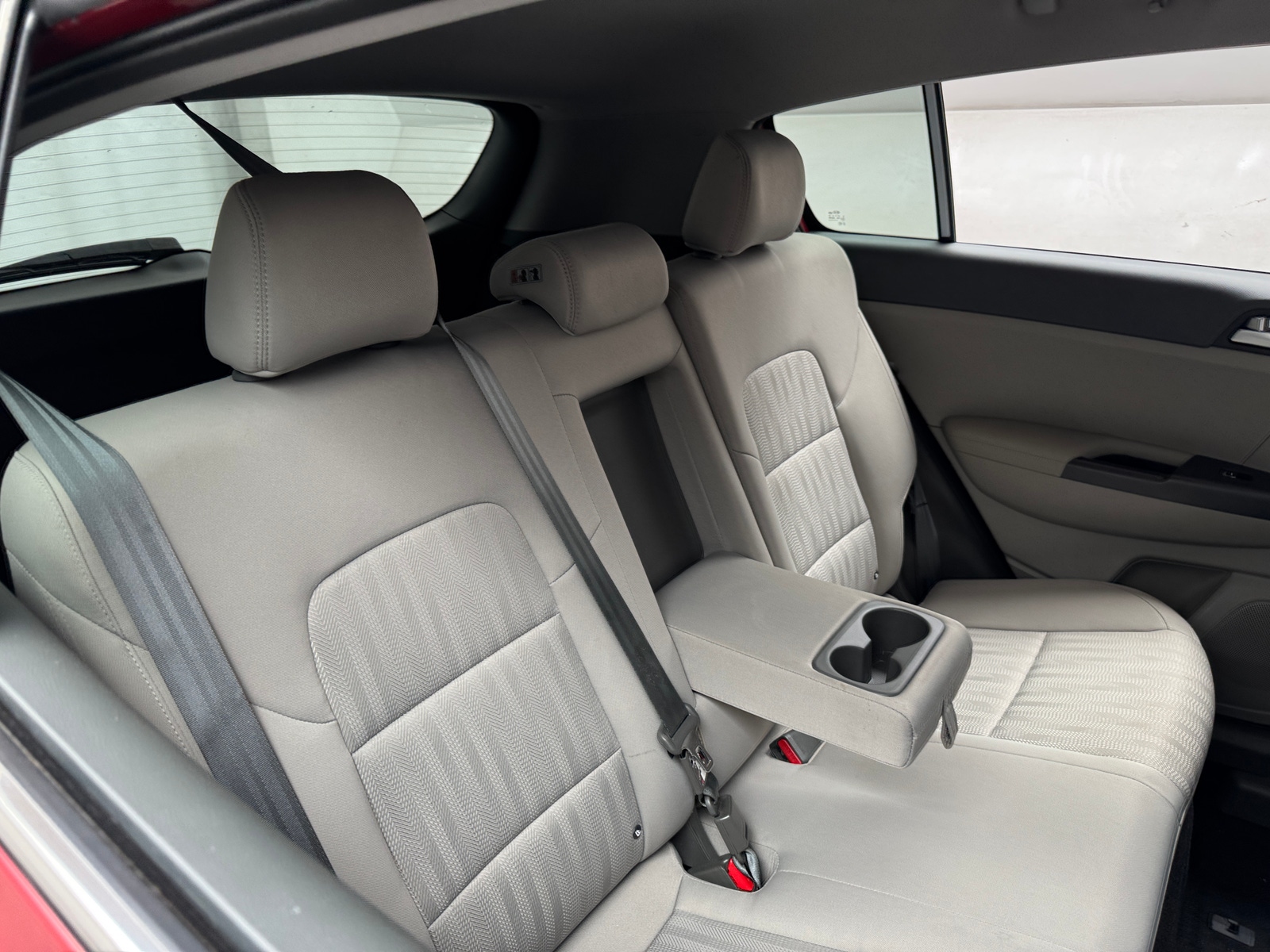 Thumbnail: 2019 Kia Sportage - 6