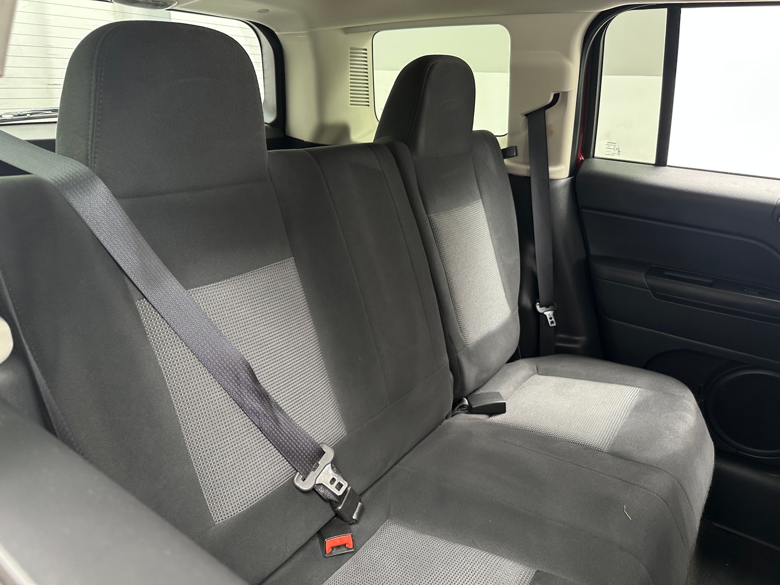 Thumbnail: 2015 Jeep Patriot - 6