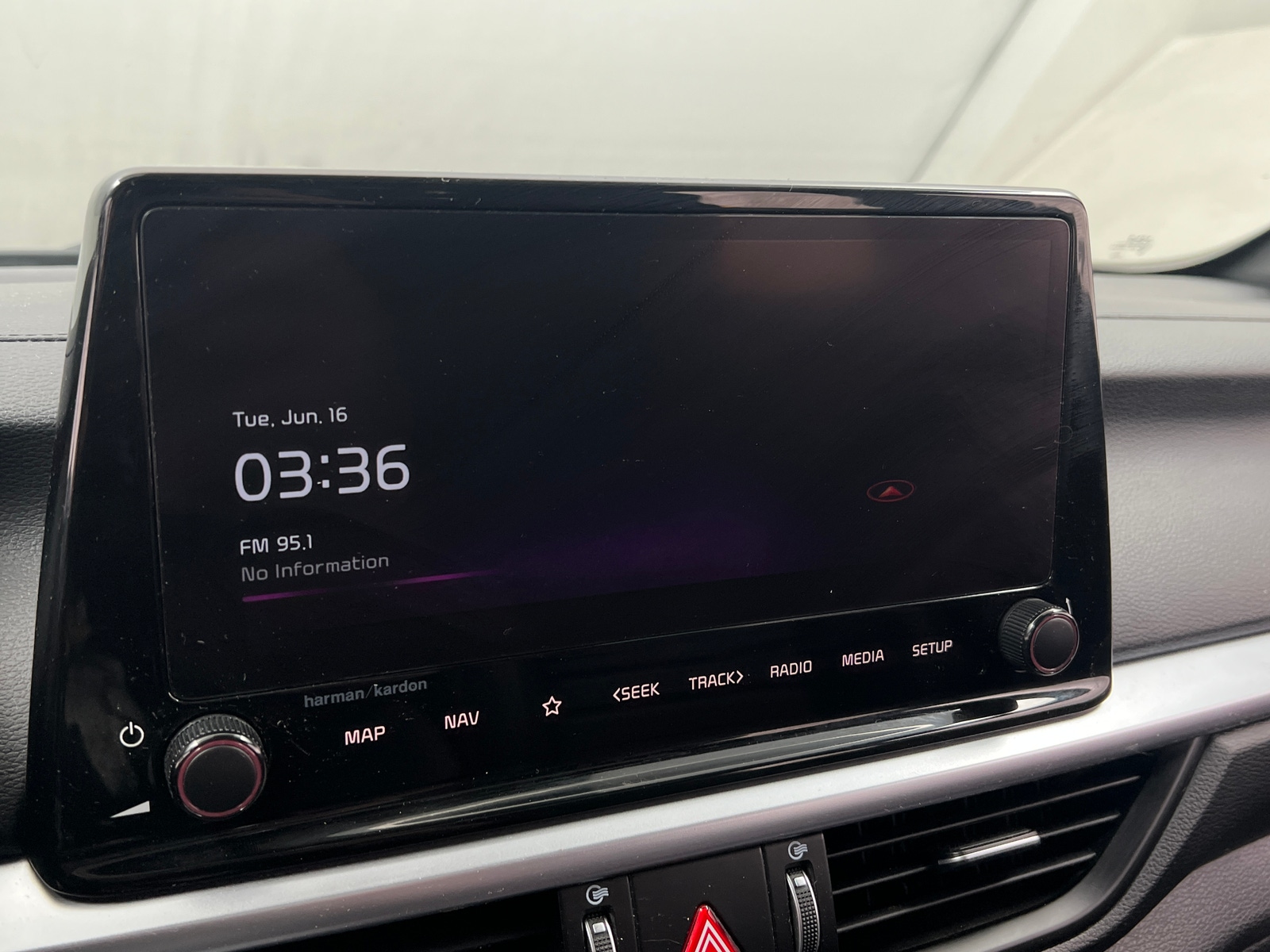 Thumbnail: 2023 Kia Forte - 3