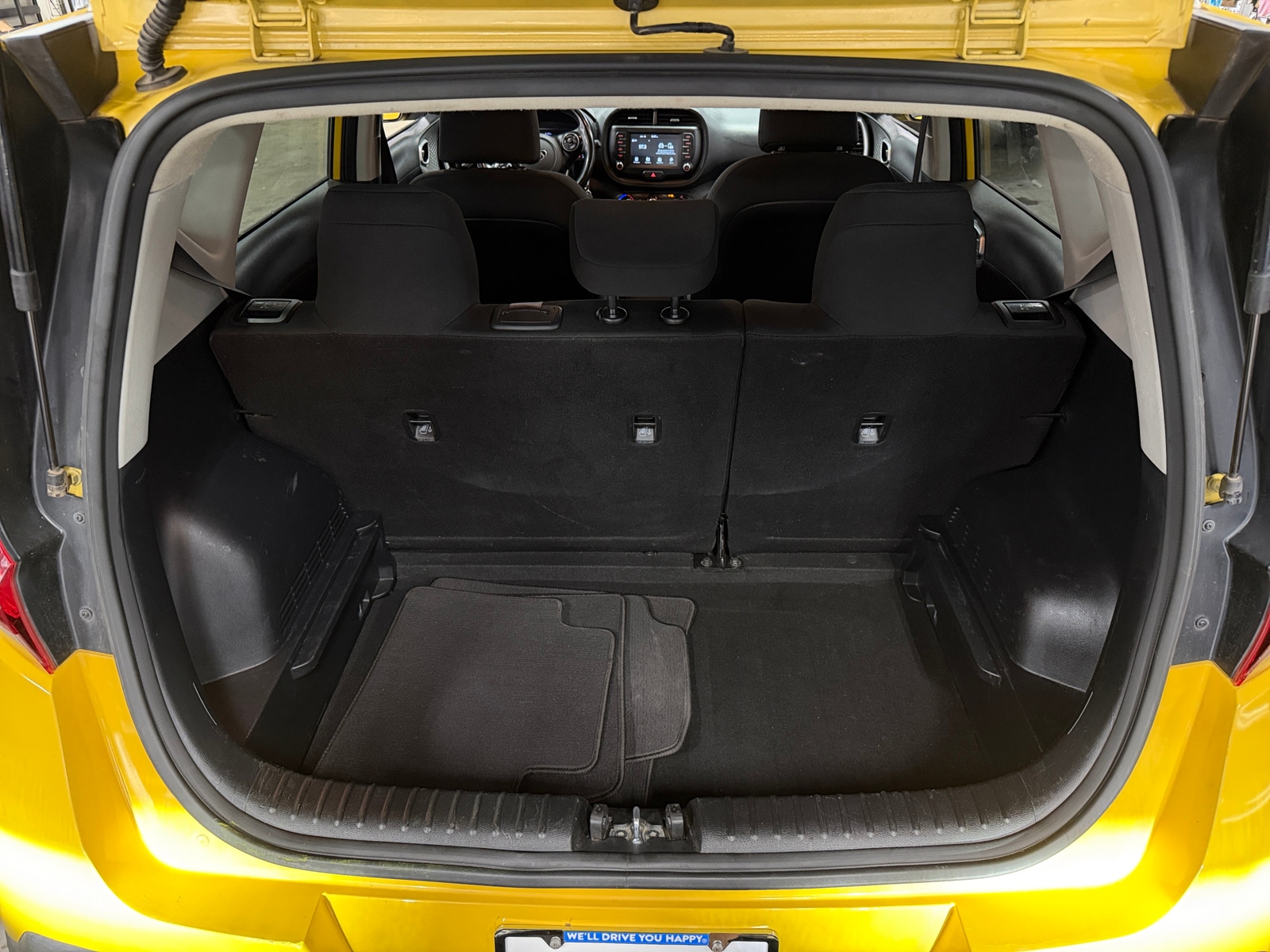 Thumbnail: 2020 Kia Soul - 7