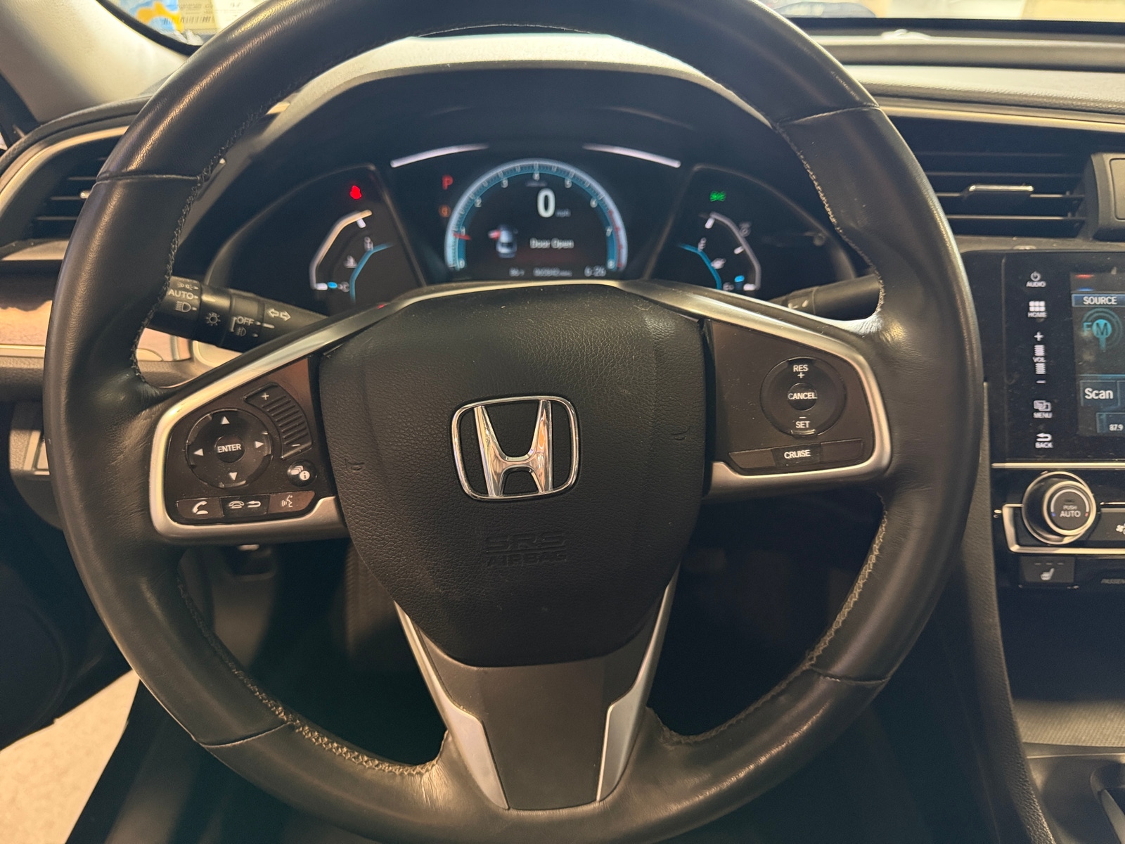 Thumbnail: 2016 Honda Civic - 4