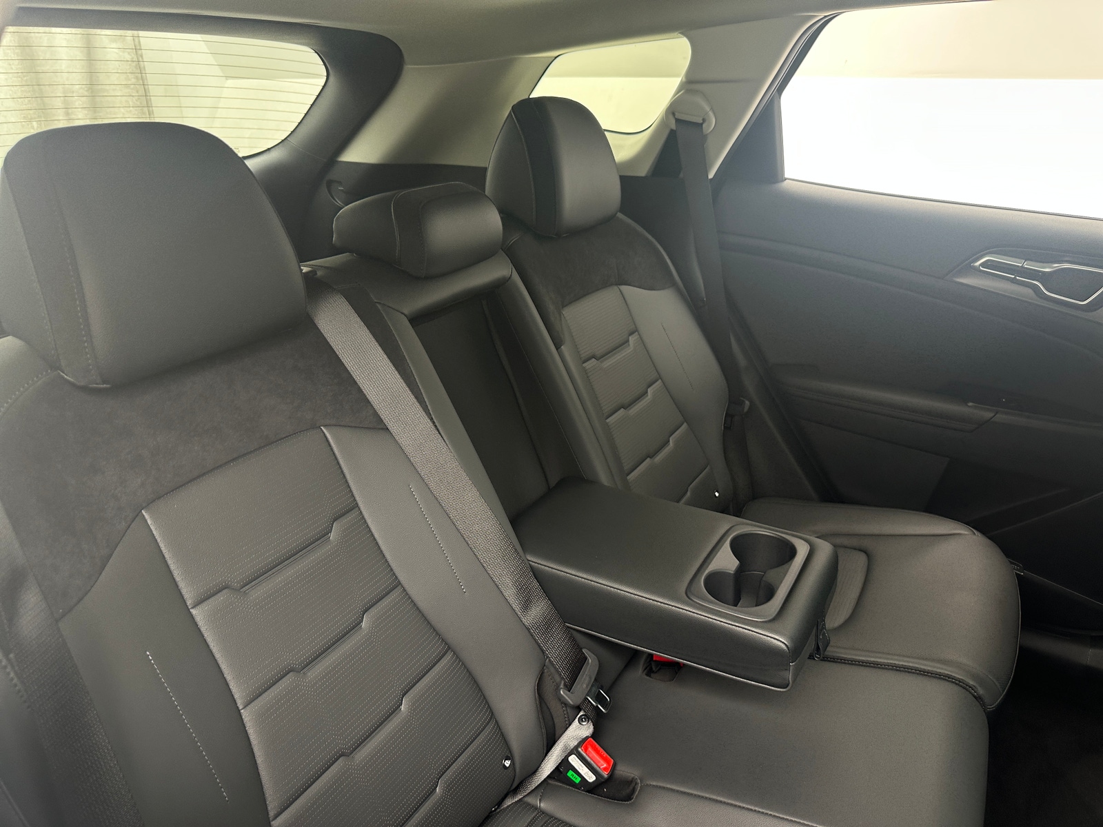 Thumbnail: 2026 Kia Sportage - 5