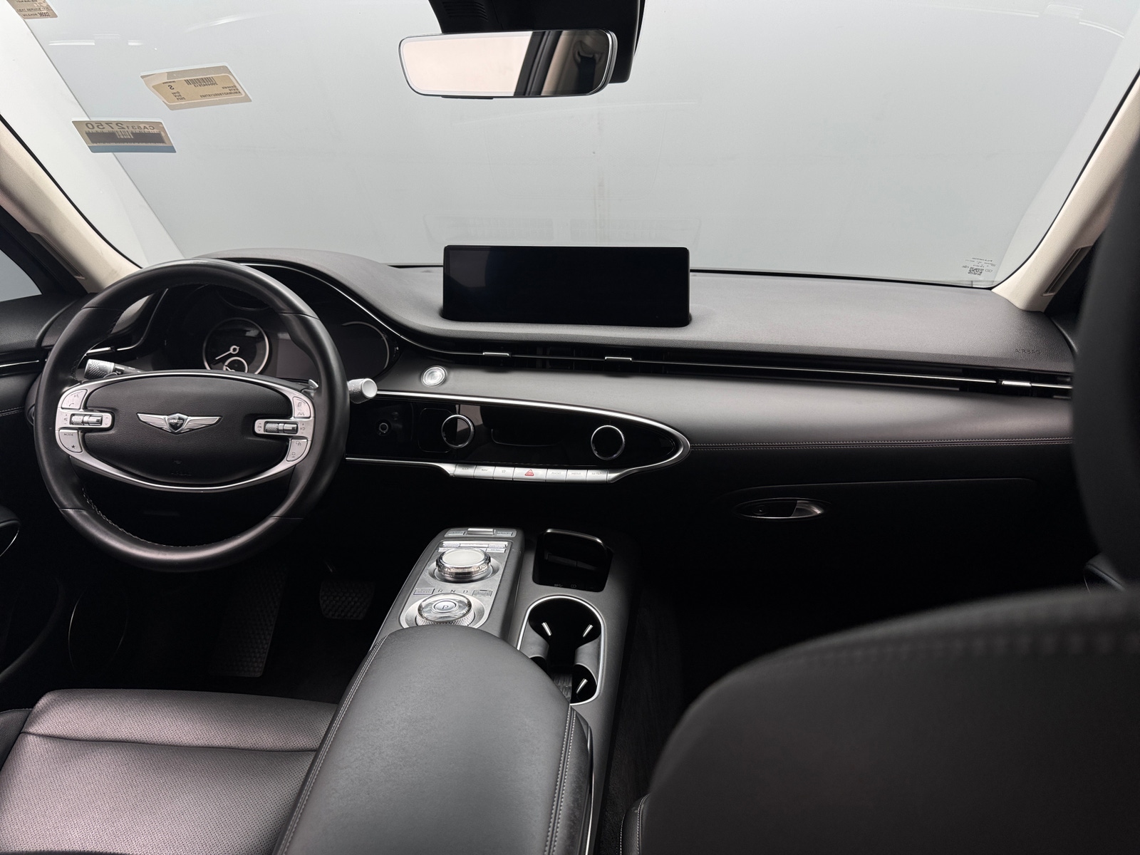 Thumbnail: 2025 Genesis GV70 - 2