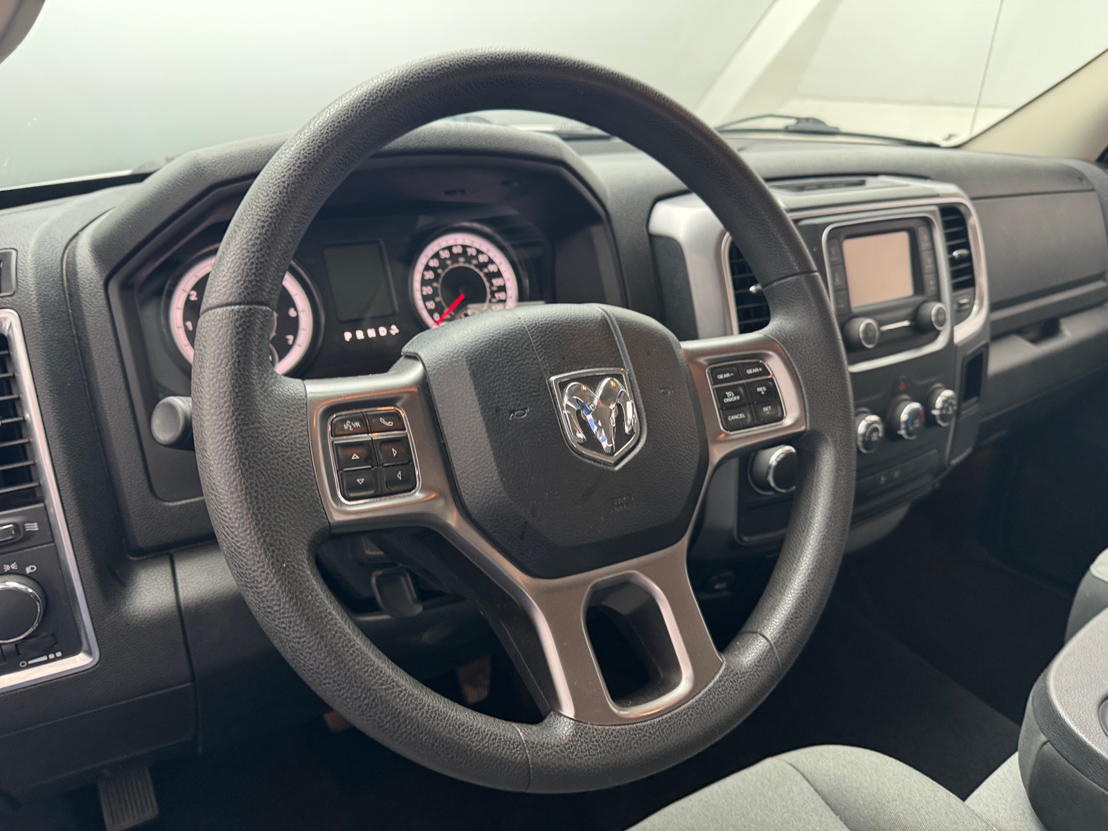 Thumbnail: 2024 RAM 1500 Classic - 5